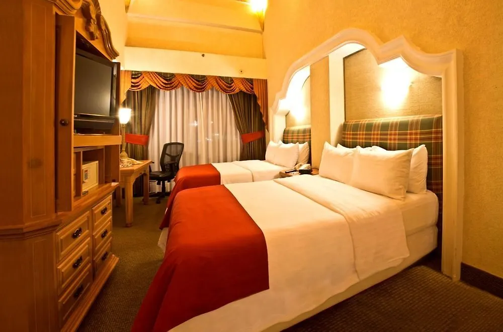 Hotel Holiday Inn Express & Suites Queretaro By Ihg